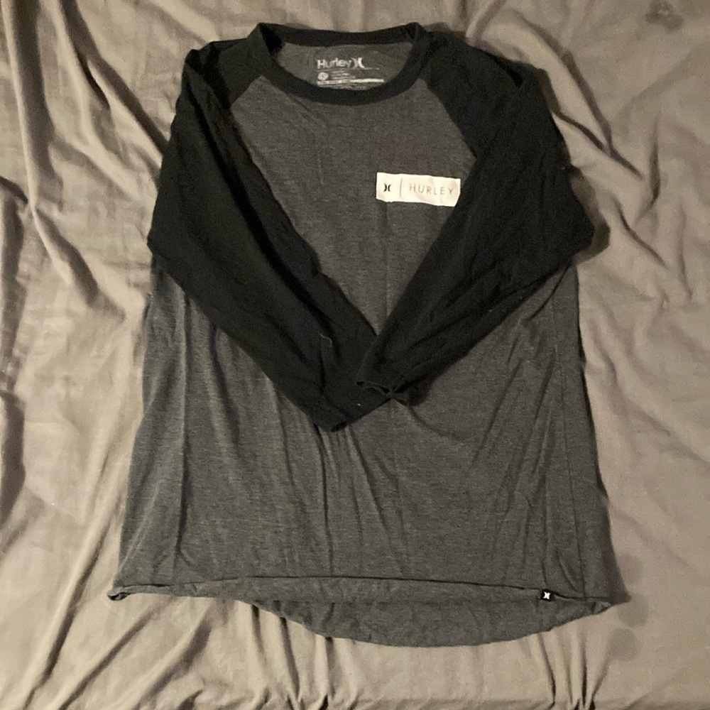 Hurley Men's Charcoal and Black Long Sleeve Tee